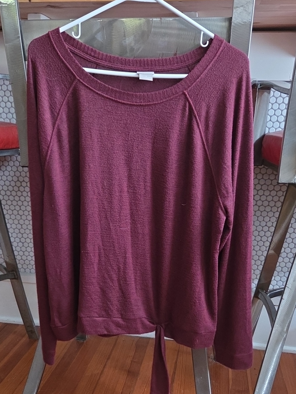 Chicos Women's Long Sleeve Tie-Hem Sweater - Burgundy